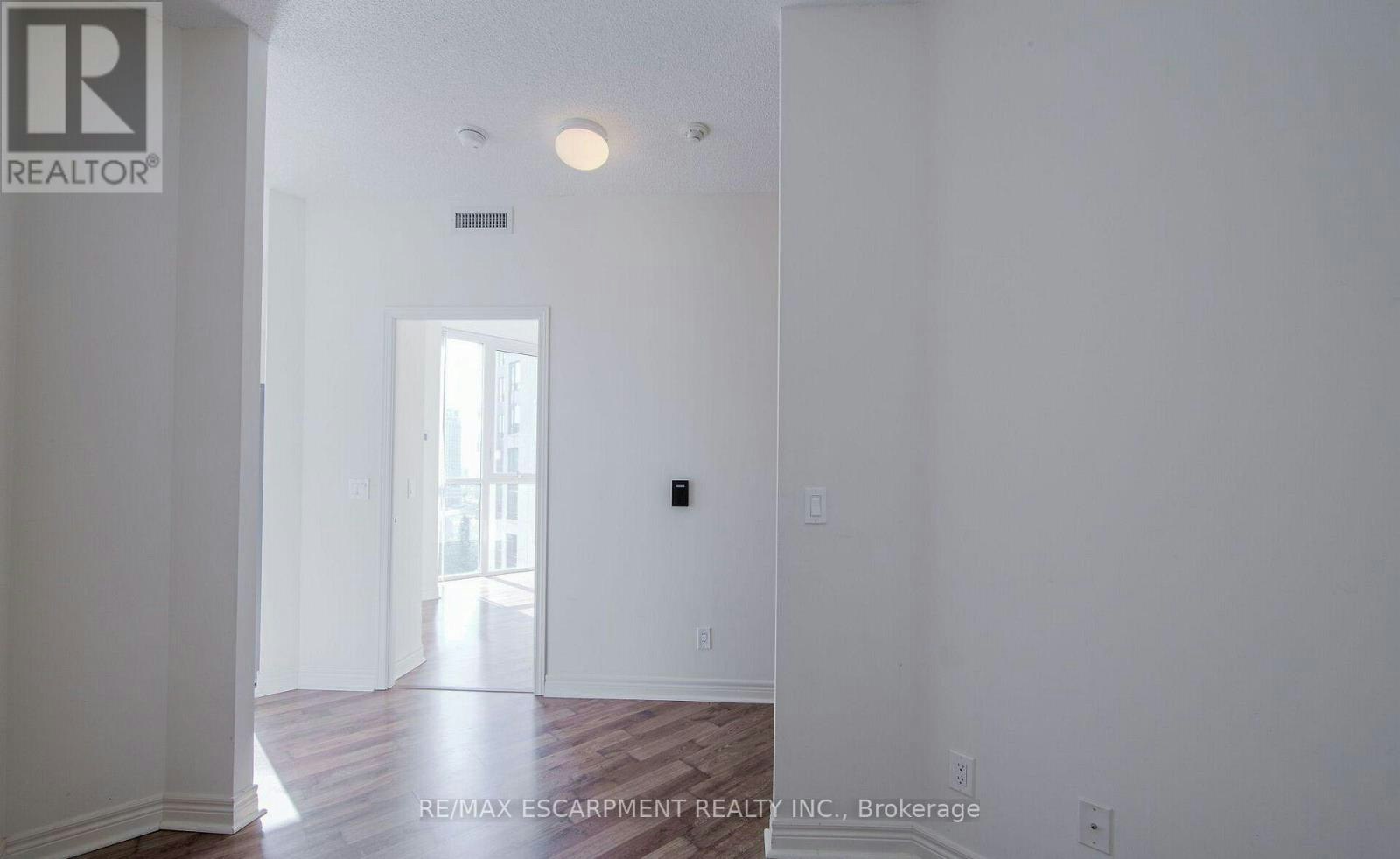 1005-339 Rathburn Road W, Mississauga, ON, L5B 0K6 - 25