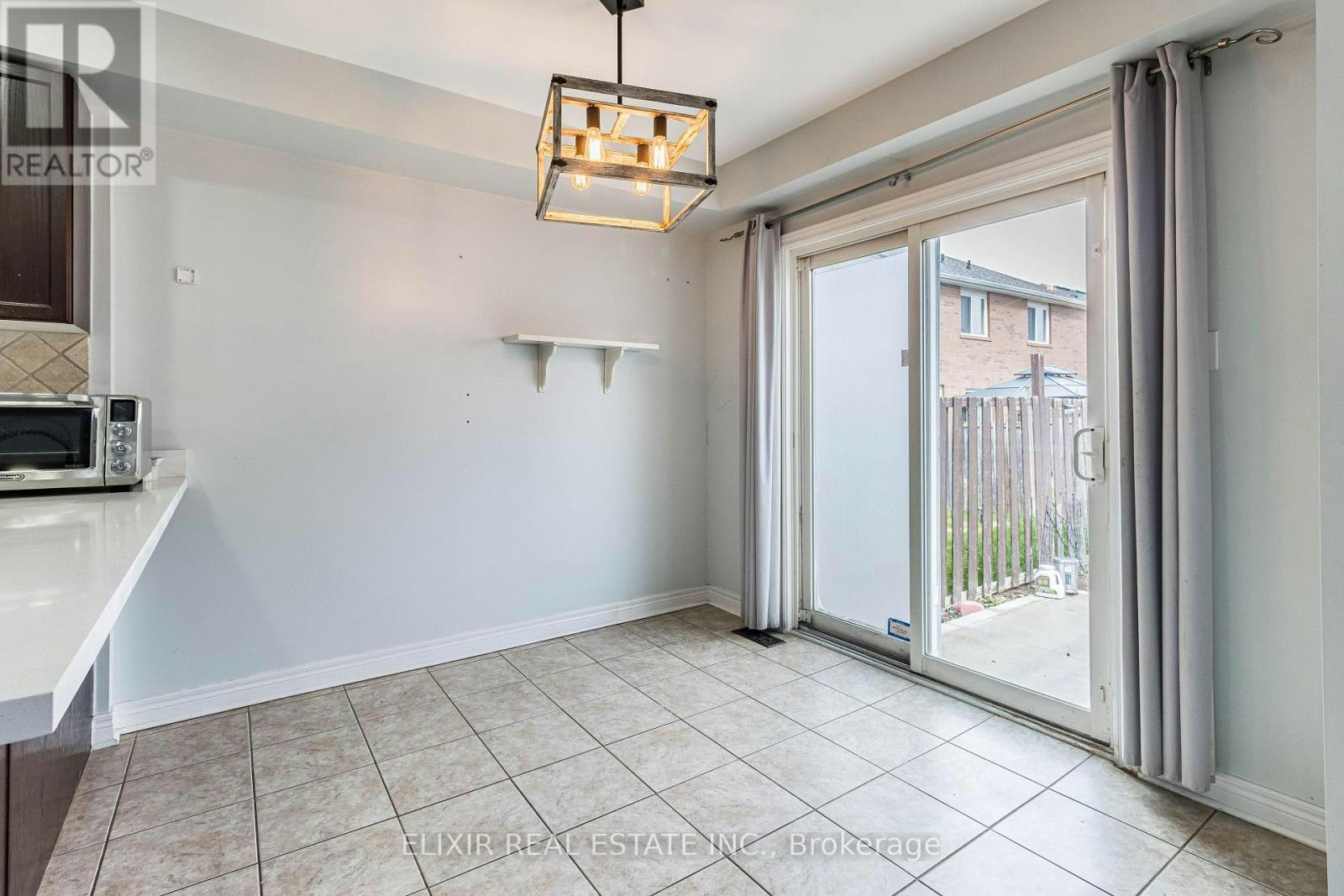 61 Bushmill Circle, Brampton, ON, L7A 0K7 - 11