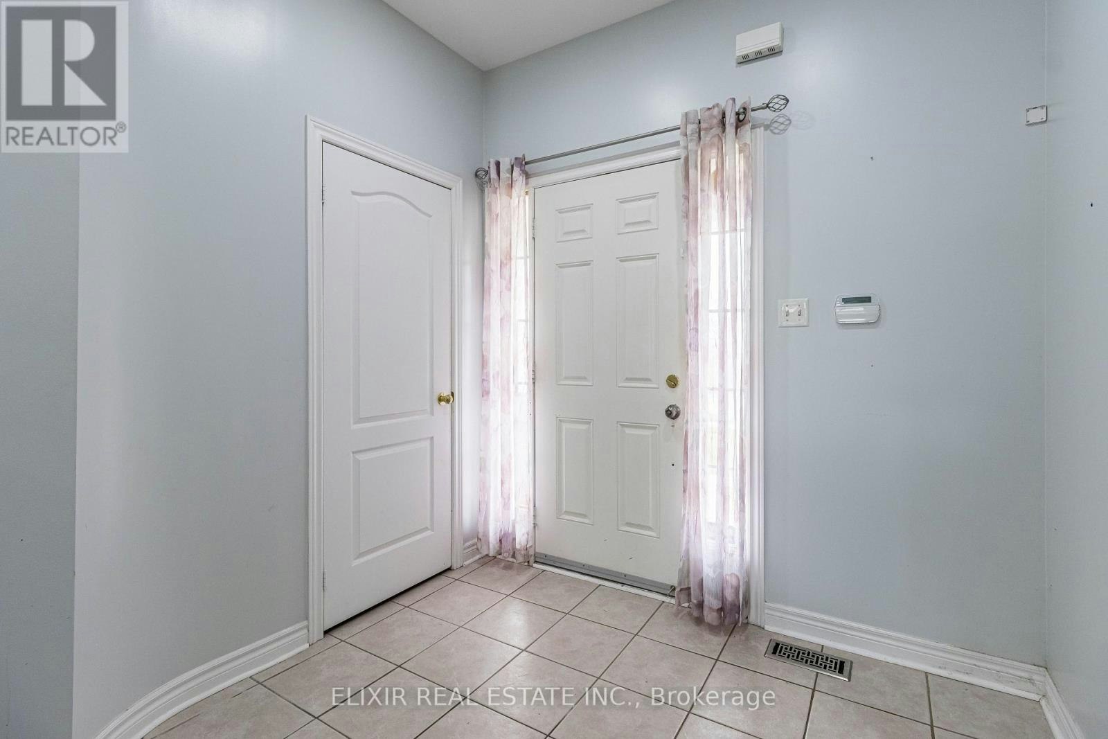 61 Bushmill Circle, Brampton, ON, L7A 0K7 - 4