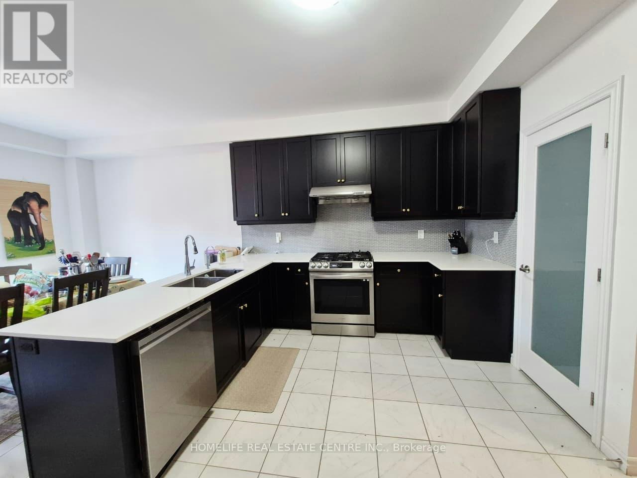 28 Ladd Avenue, Brantford, ON, N3T 0T4 - 8