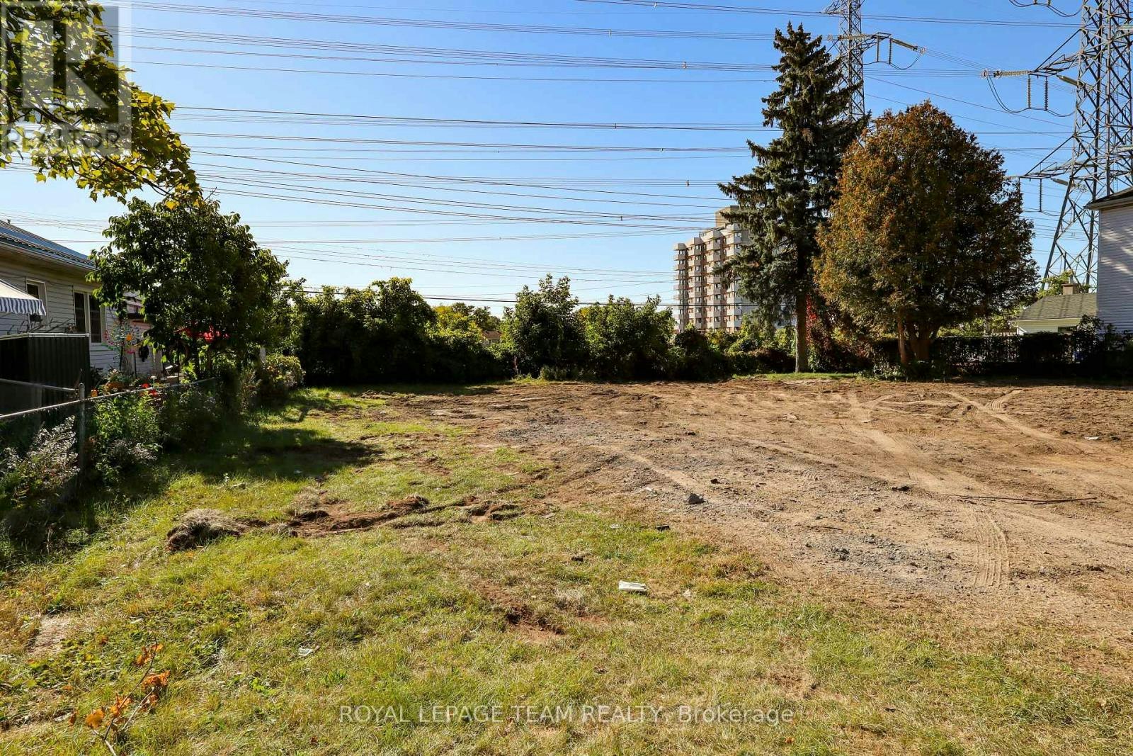 LOT-121 Kitchener Avenue, Ottawa, ON, K1V 6W5