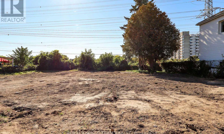 LOT-119 Kitchener Avenue