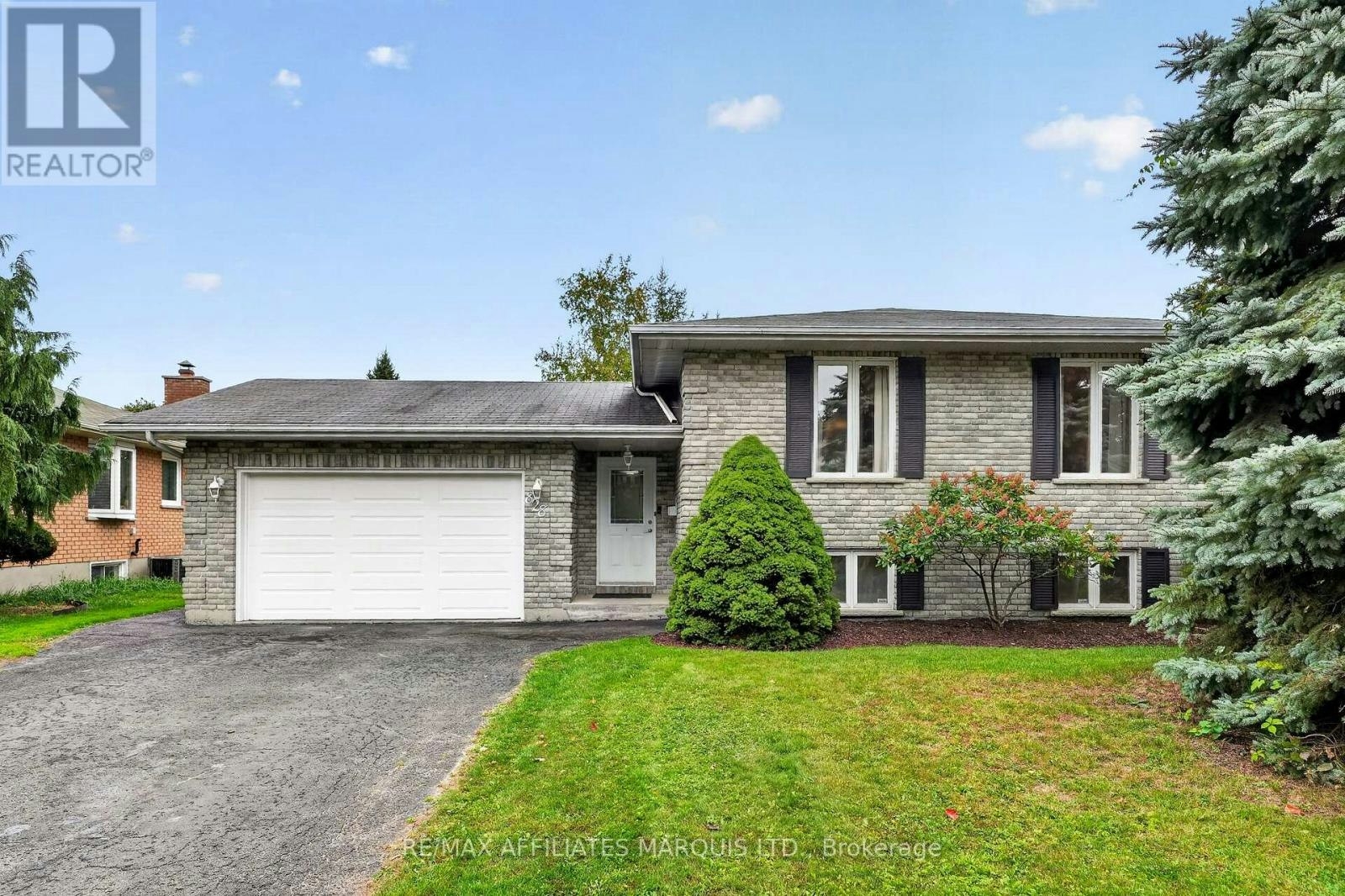 828 Chelsea Crescent, Cornwall, ON, K6H 6Y7