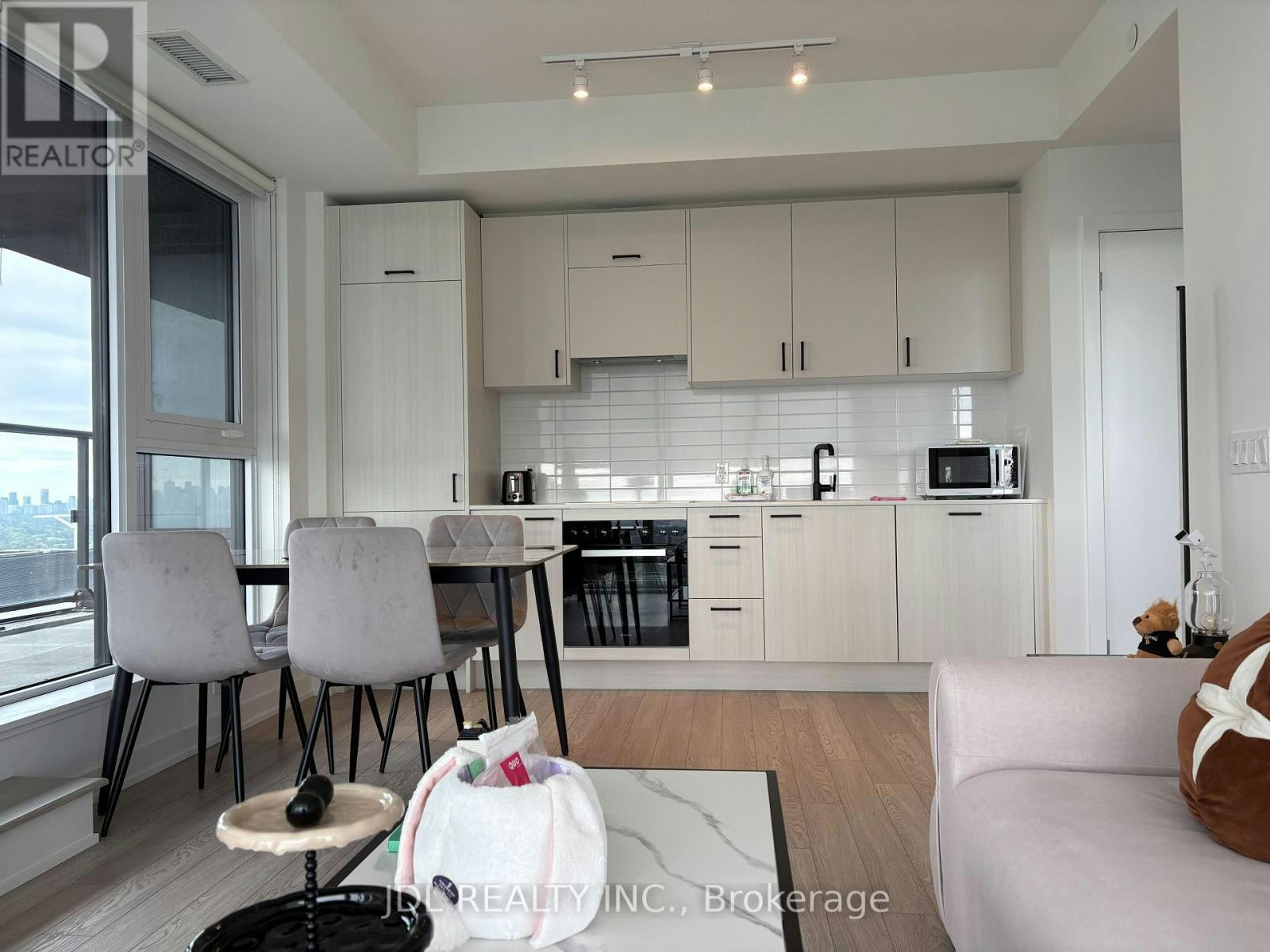 3803-1 Quarrington Lane, Toronto, ON, M3C 0S4 - 5