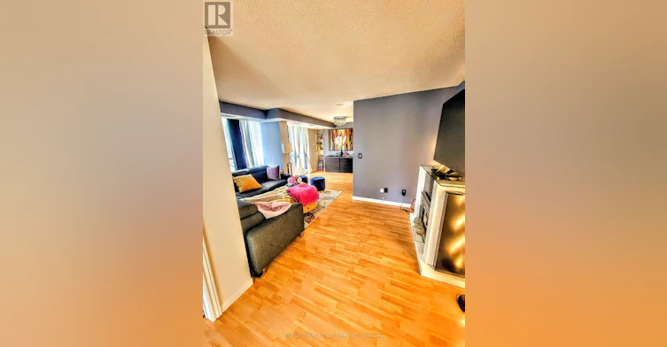 1209-140 Simcoe Street, Toronto, ON, M5H 4E9 - 5