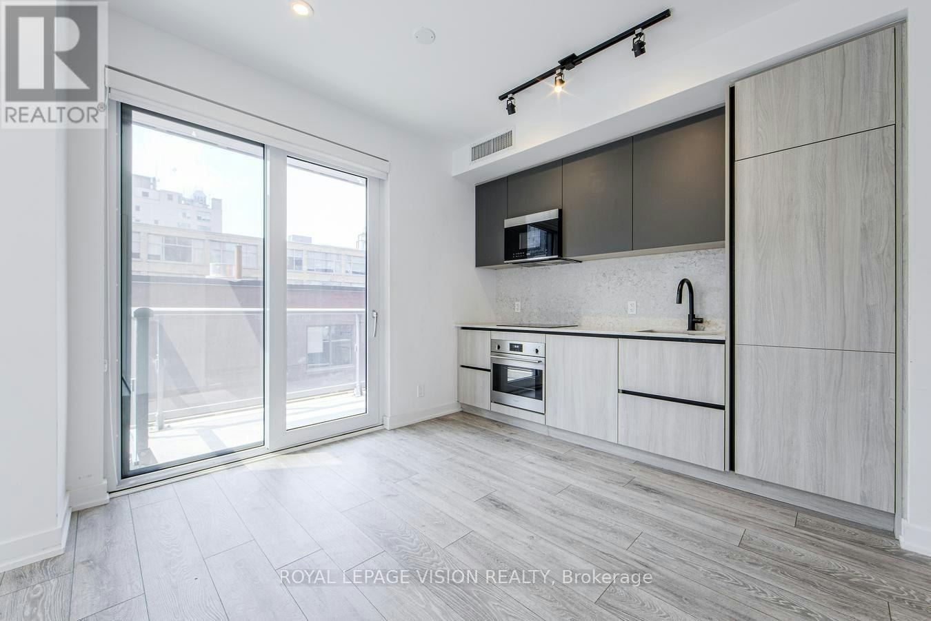 619-108 Peter Street, Toronto, ON, M5V 2G7 - 10