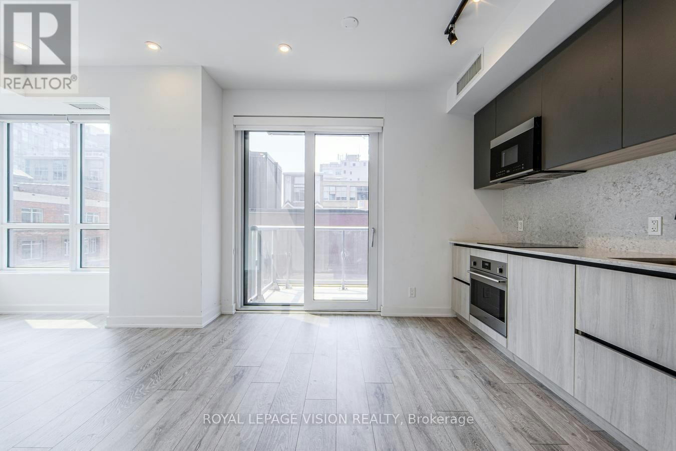619-108 Peter Street, Toronto, ON, M5V 2G7 - 9