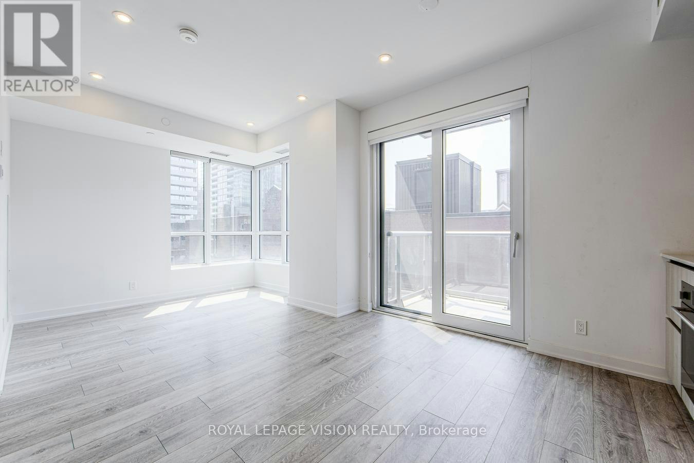 619-108 Peter Street, Toronto, ON, M5V 2G7 - 8