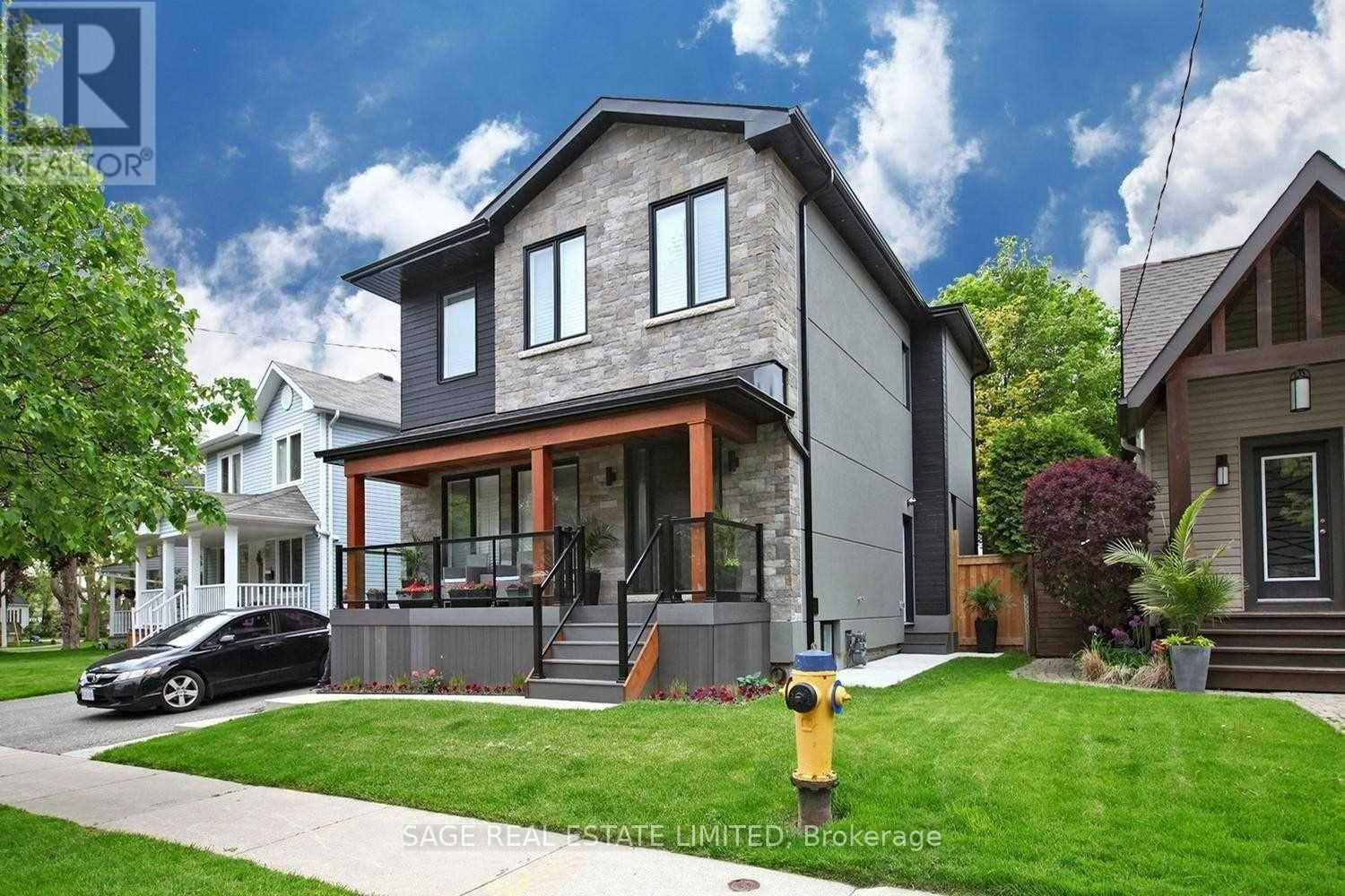 LOWER-14 Furnival Road, Toronto, ON, M4B 1W2