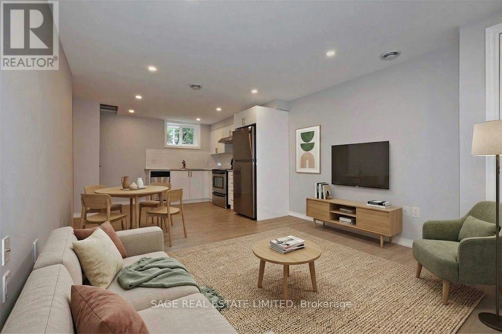 LOWER-14 Furnival Road, Toronto, ON, M4B 1W2 - 3