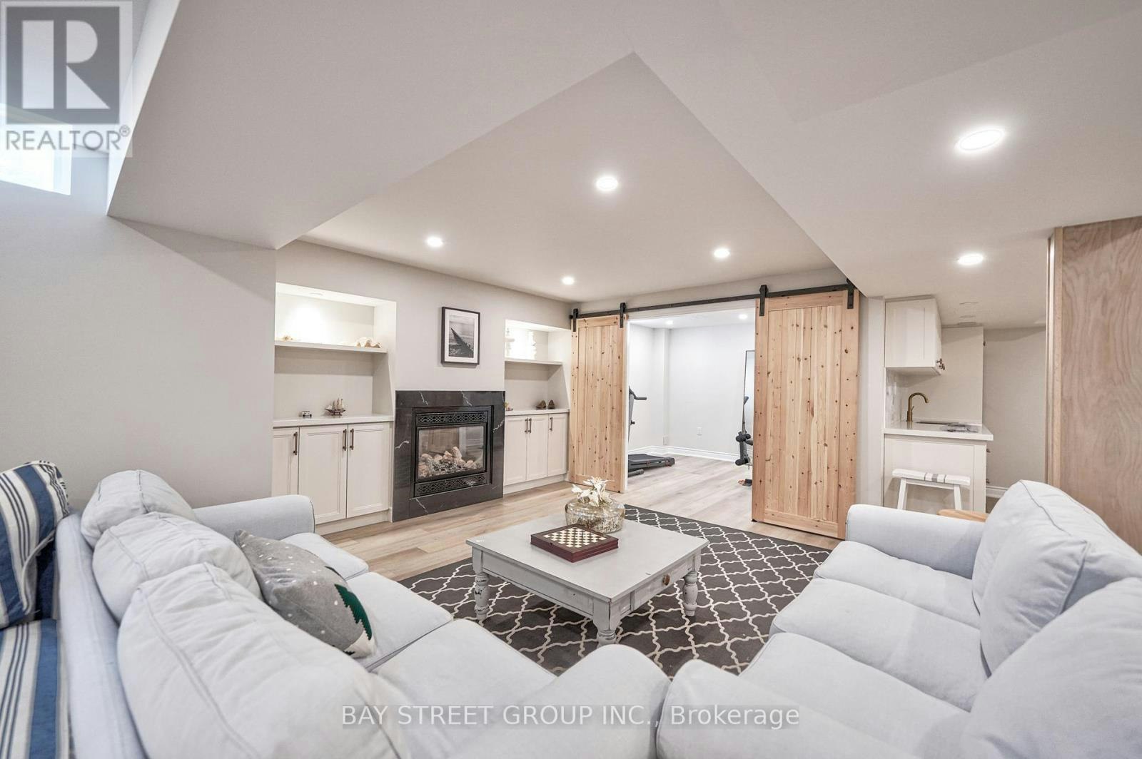 23 Trail Boulevard, Springwater, ON, L9X 0S6 - 35