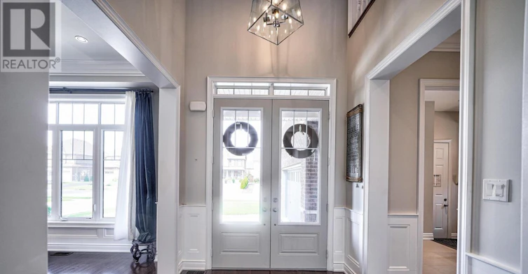 23 Trail Boulevard, Springwater, ON, L9X 0S6 - 2