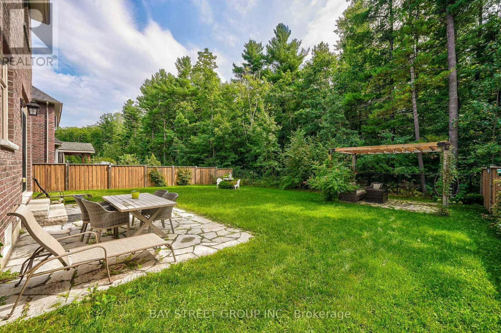 23 Trail Boulevard, Springwater, ON, L9X 0S6 - 39