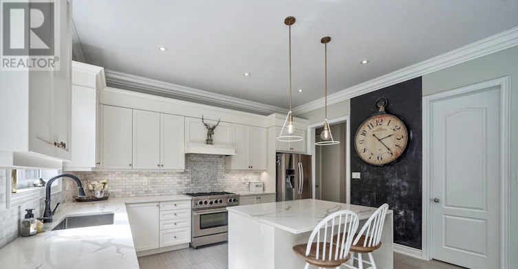 23 Trail Boulevard, Springwater, ON, L9X 0S6 - 15