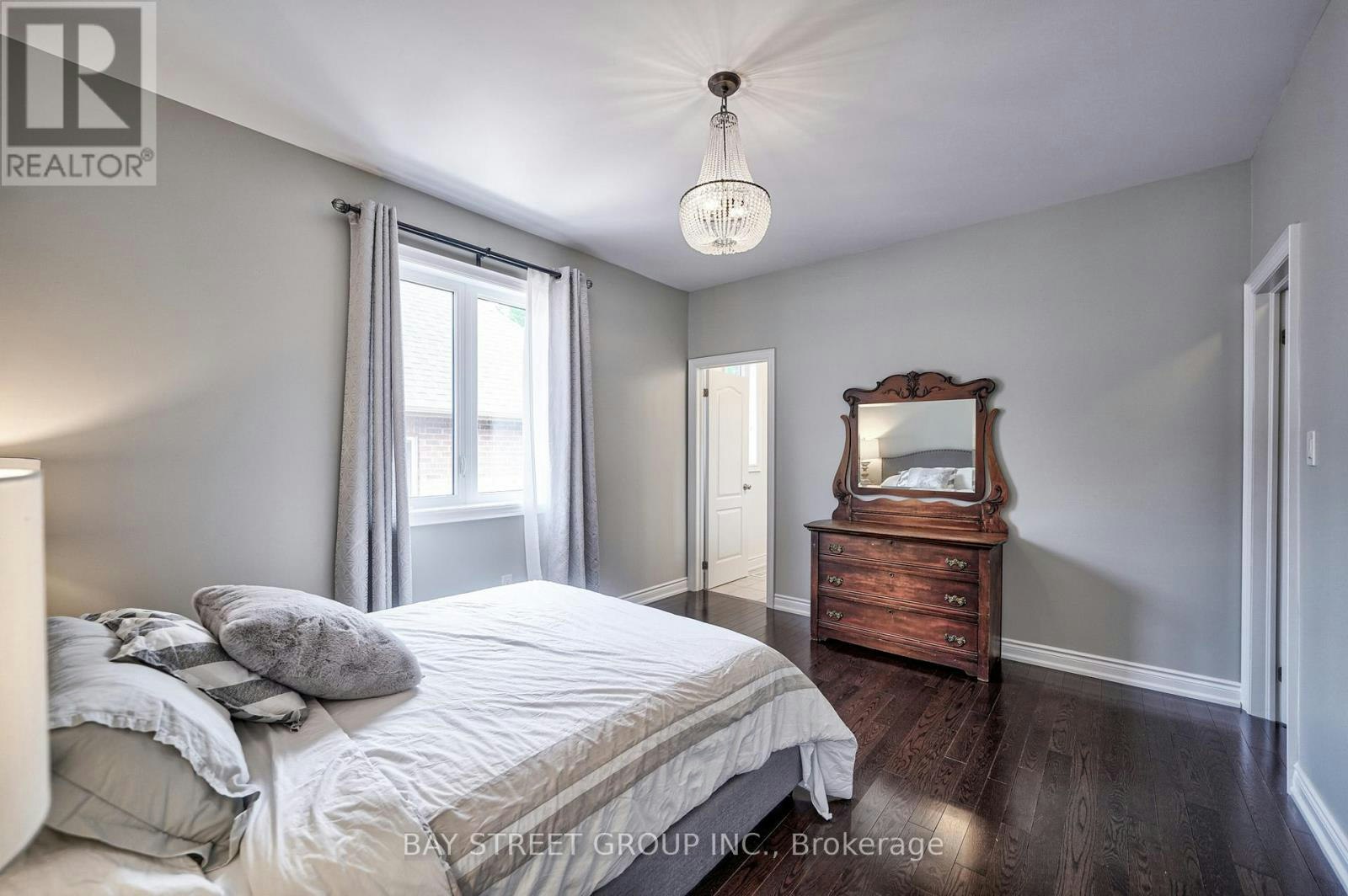 23 Trail Boulevard, Springwater, ON, L9X 0S6 - 29