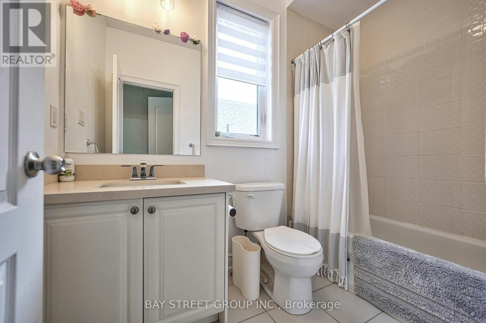 23 Trail Boulevard, Springwater, ON, L9X 0S6 - 32