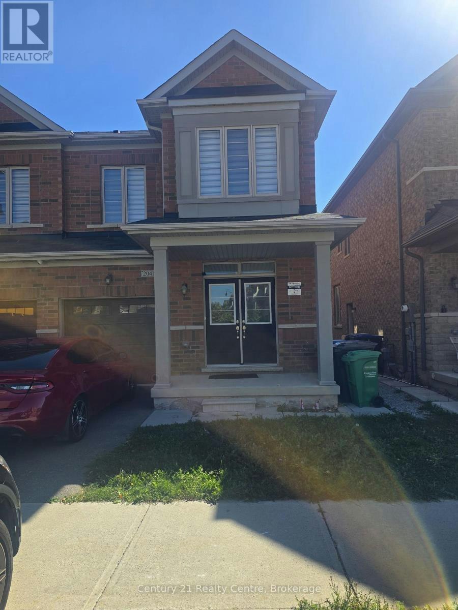 204 Fruitvale Circle, Brampton, ON, L7A 5C4