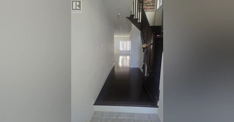 204 Fruitvale Circle, Brampton, ON, L7A 5C4 - 2