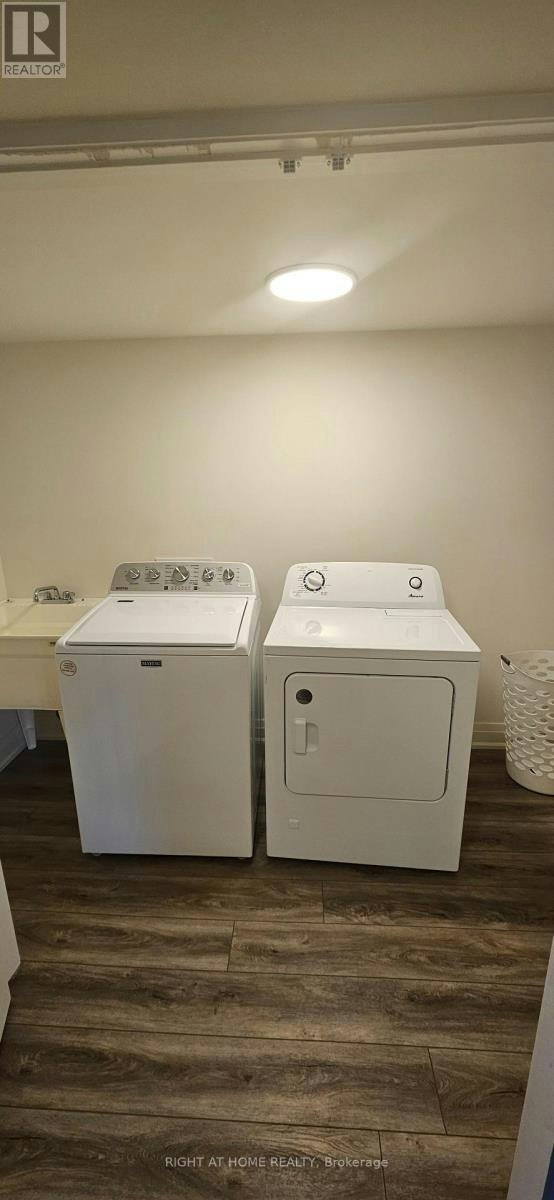 1633 Medway Park Drive, London, ON, N6G 3W1 - 11