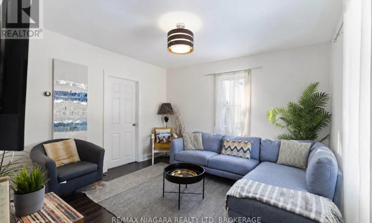 1459 Niagara Stone Road