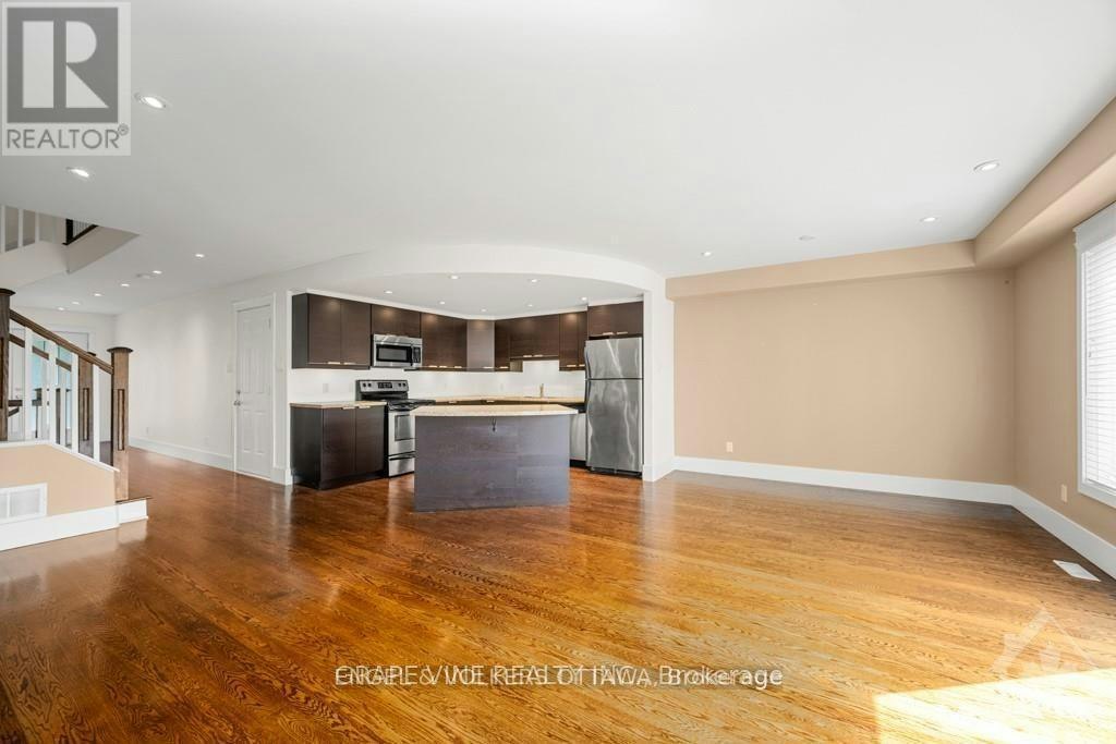 105 Montauk Private, Ottawa, ON, K2C 2B4 - 11
