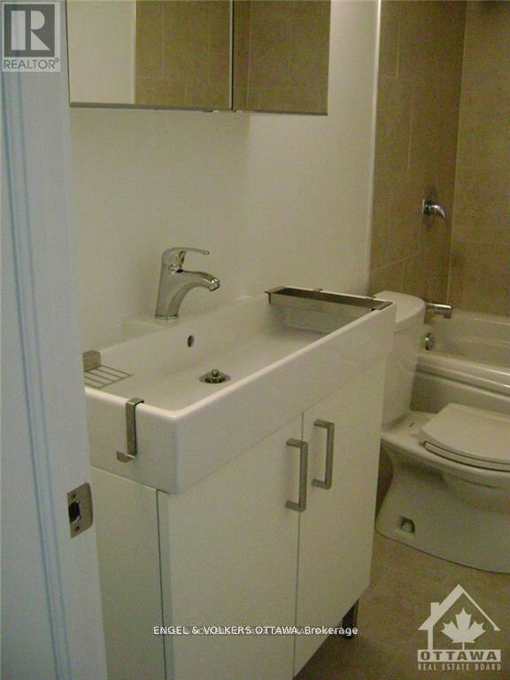 105 Montauk Private, Ottawa, ON, K2C 2B4 - 23