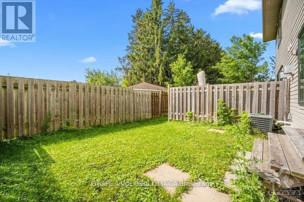 105 Montauk Private, Ottawa, ON, K2C 2B4 - 26