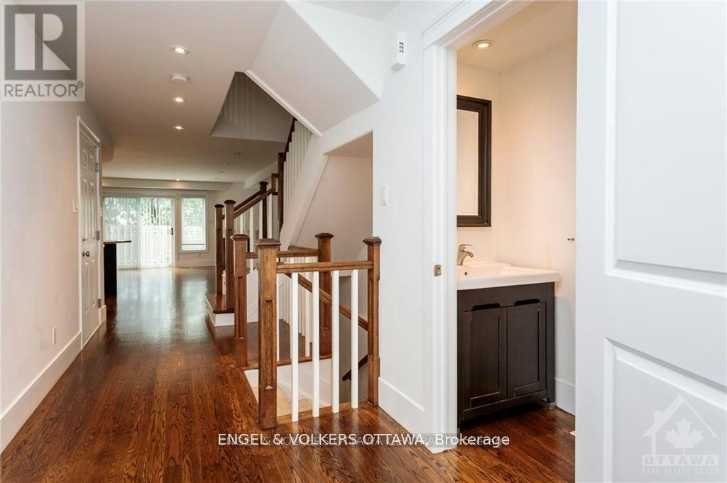 105 Montauk Private, Ottawa, ON, K2C 2B4 - 7