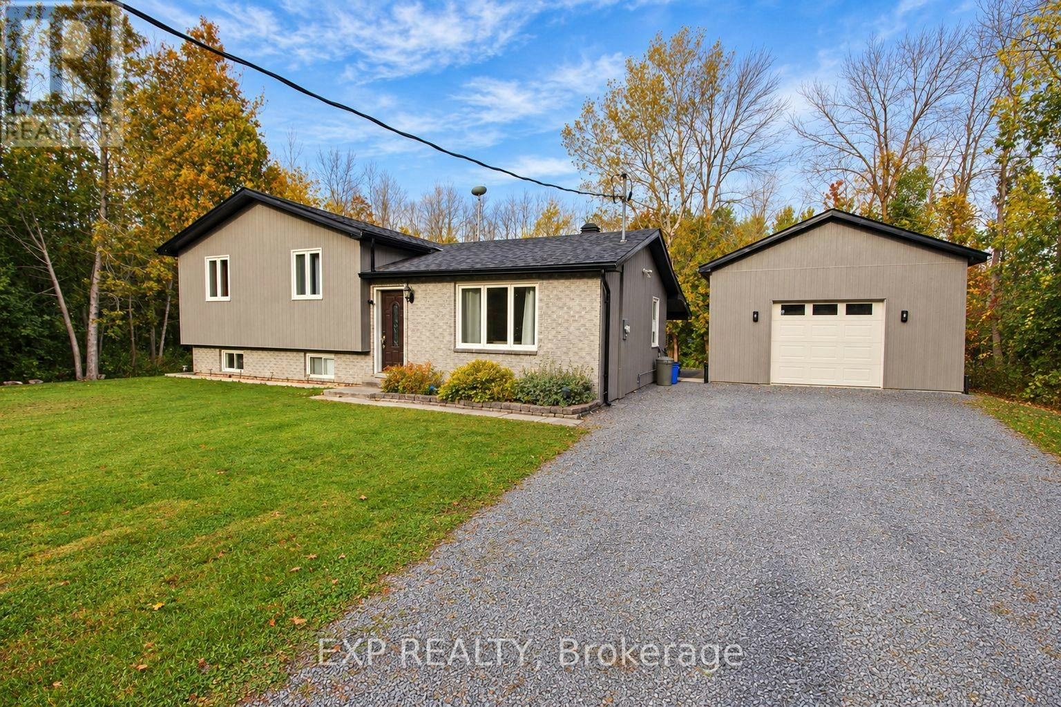4655 Northfield Road, South Stormont, ON, K0C 1R0