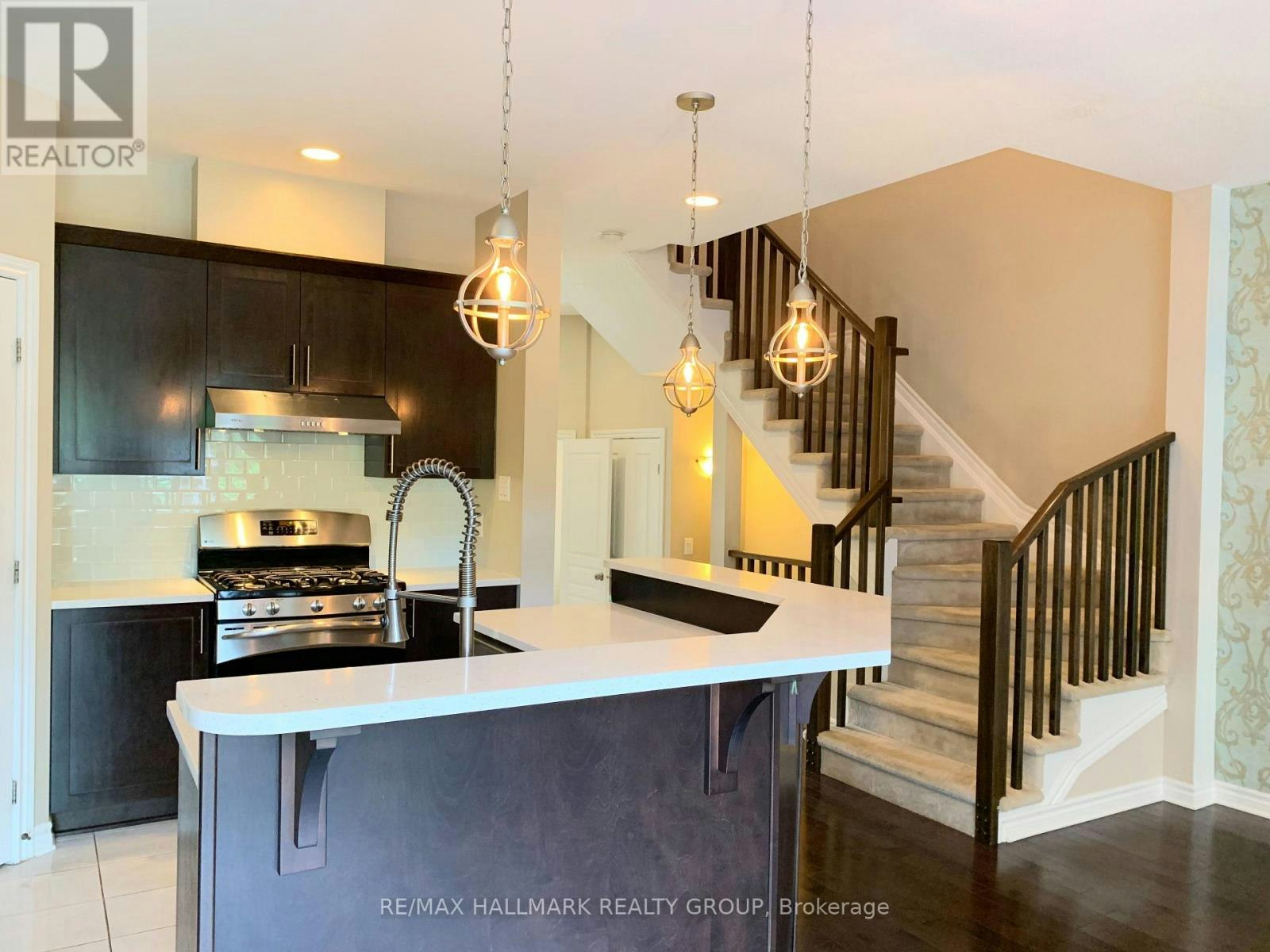 469 Foxhall Way, Ottawa, ON, K2M 0G2 - 7