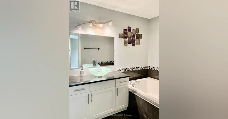 469 Foxhall Way, Ottawa, ON, K2M 0G2 - 23