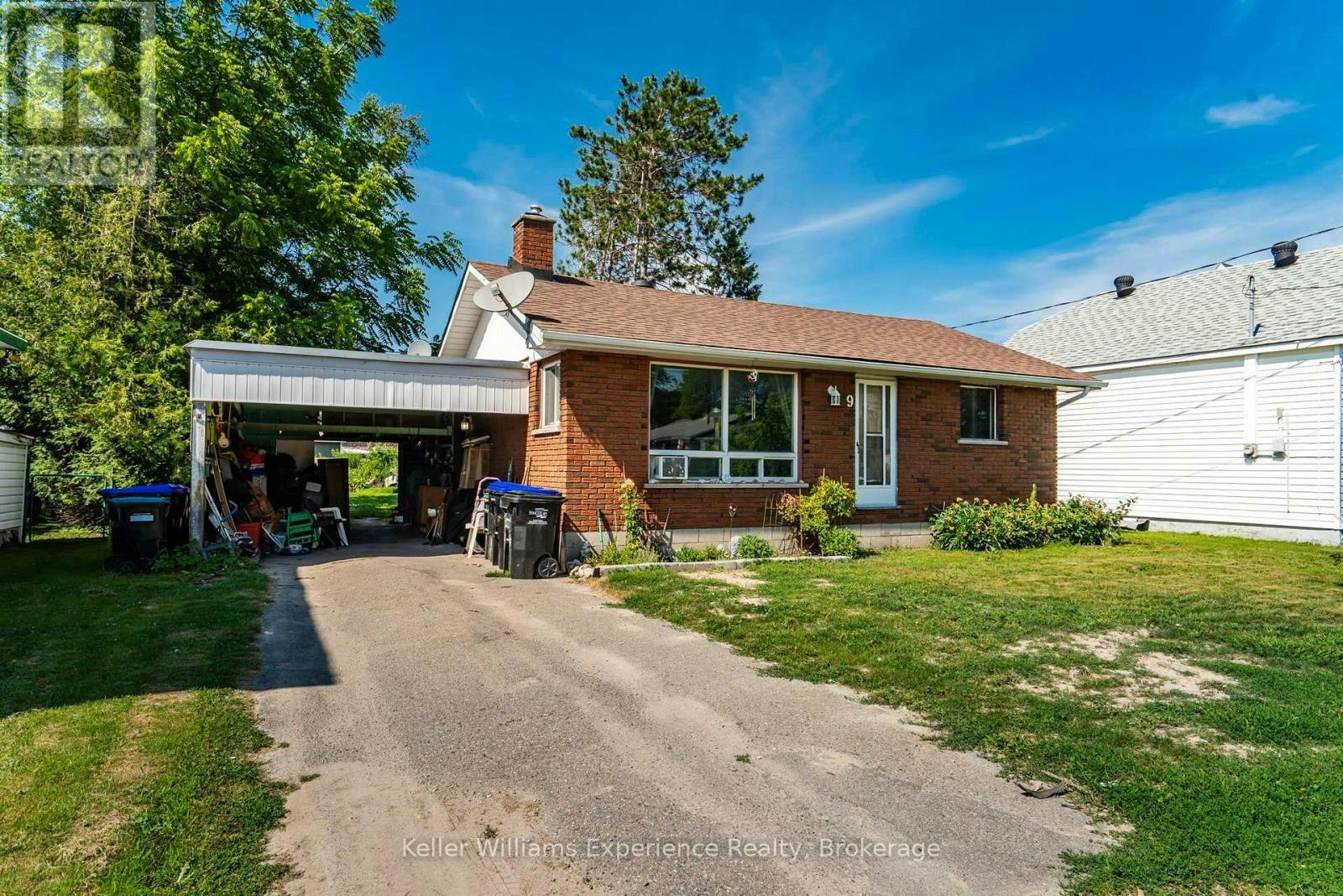 9 Wolfe Street, Penetanguishene, ON, L9M 1B9