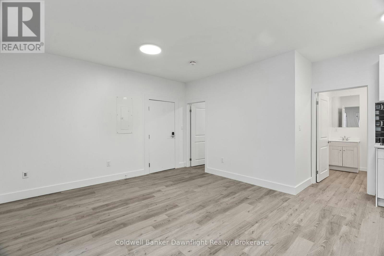 202-441 Main Street, Exeter, ON, N0M 1S2 - 8