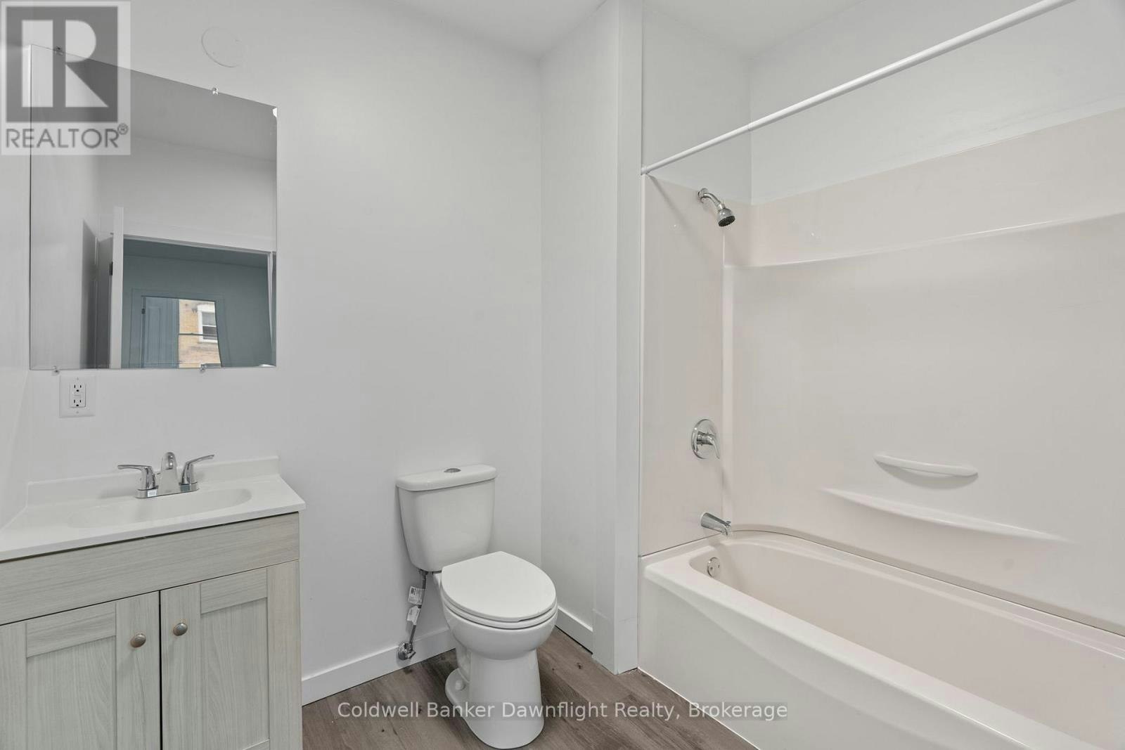 202-441 Main Street, Exeter, ON, N0M 1S2 - 11
