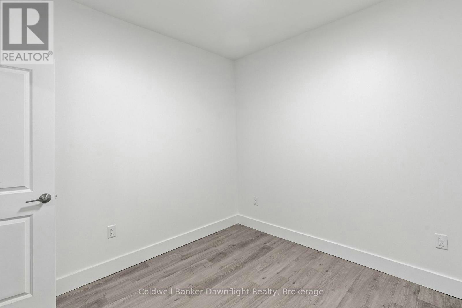 202-441 Main Street, Exeter, ON, N0M 1S2 - 18
