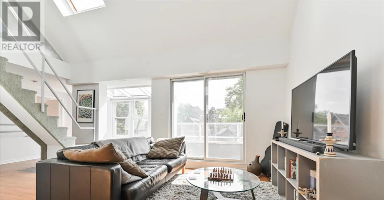3RD FLR-400 Summerhill Avenue, Toronto, ON, M4W 2E4 - 7