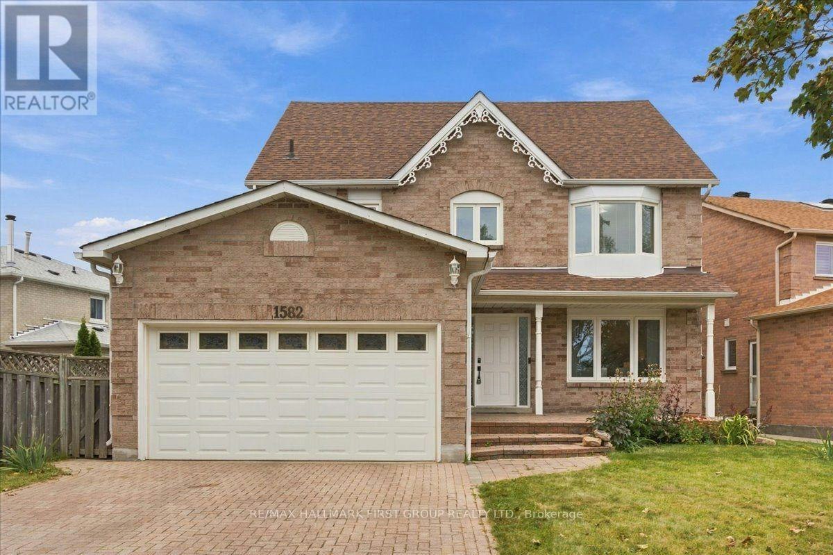 1582 Kelvinway Lane, Pickering, ON, L1V 5Y2