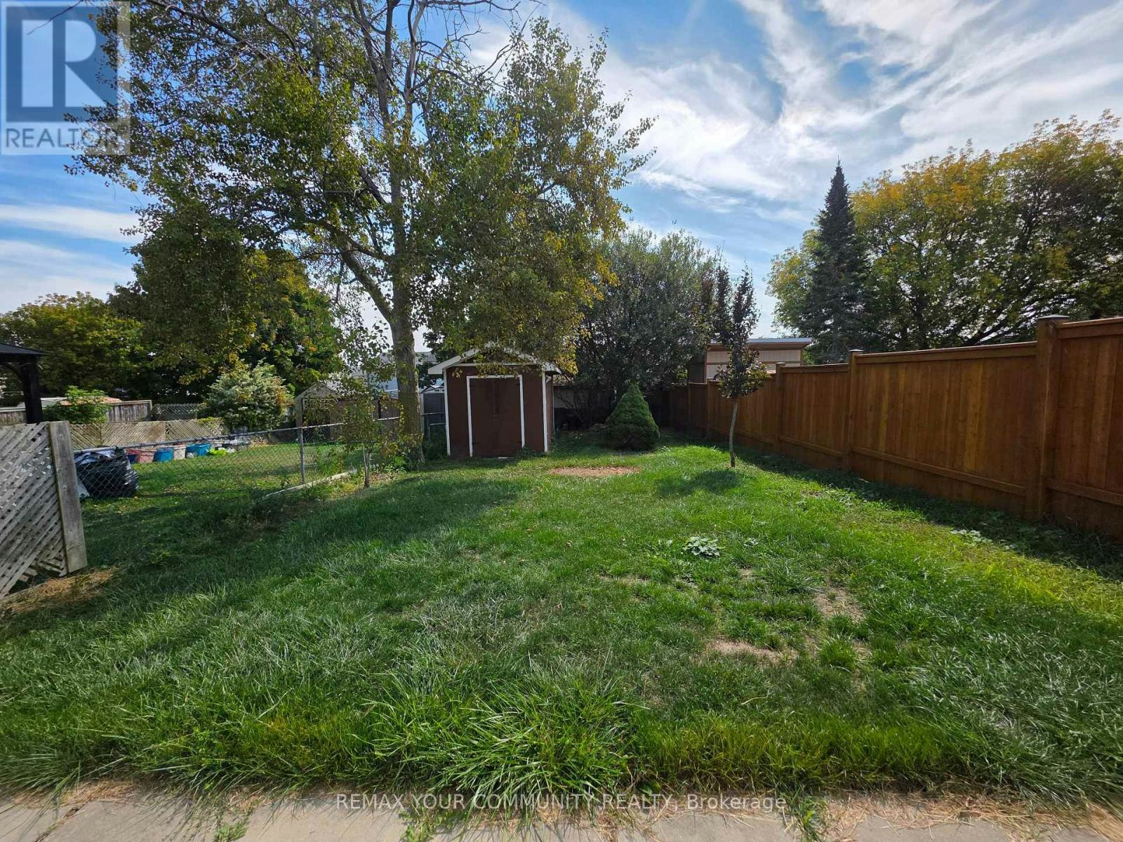 MAIN-331 Phillip Murray Avenue, Oshawa, ON, L1J 1H1 - 23