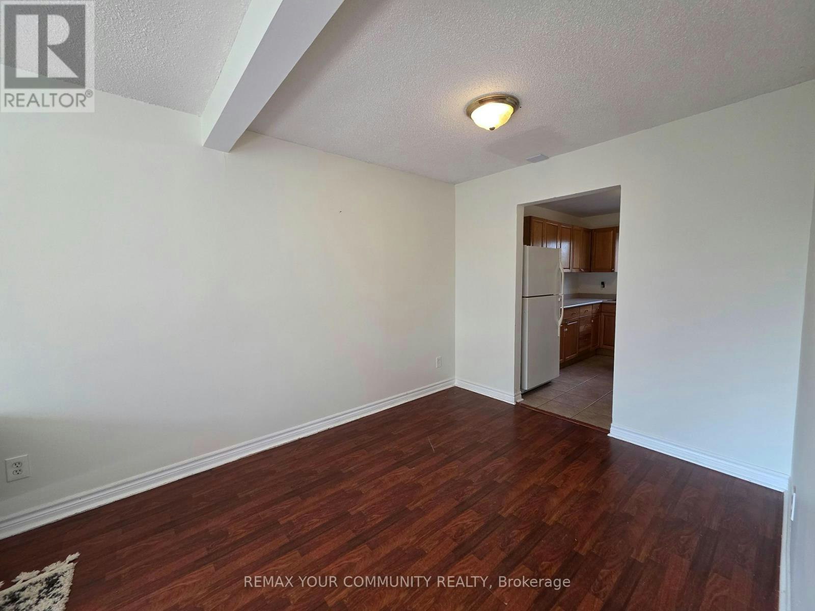 MAIN-331 Phillip Murray Avenue, Oshawa, ON, L1J 1H1 - 7