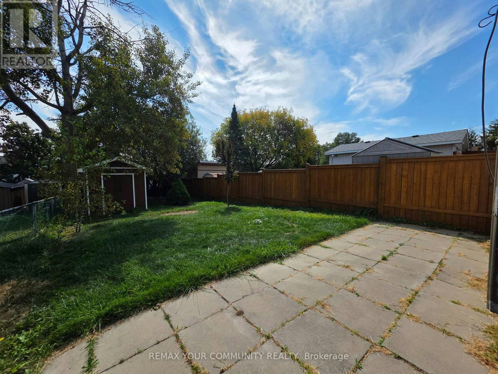 MAIN-331 Phillip Murray Avenue, Oshawa, ON, L1J 1H1 - 24
