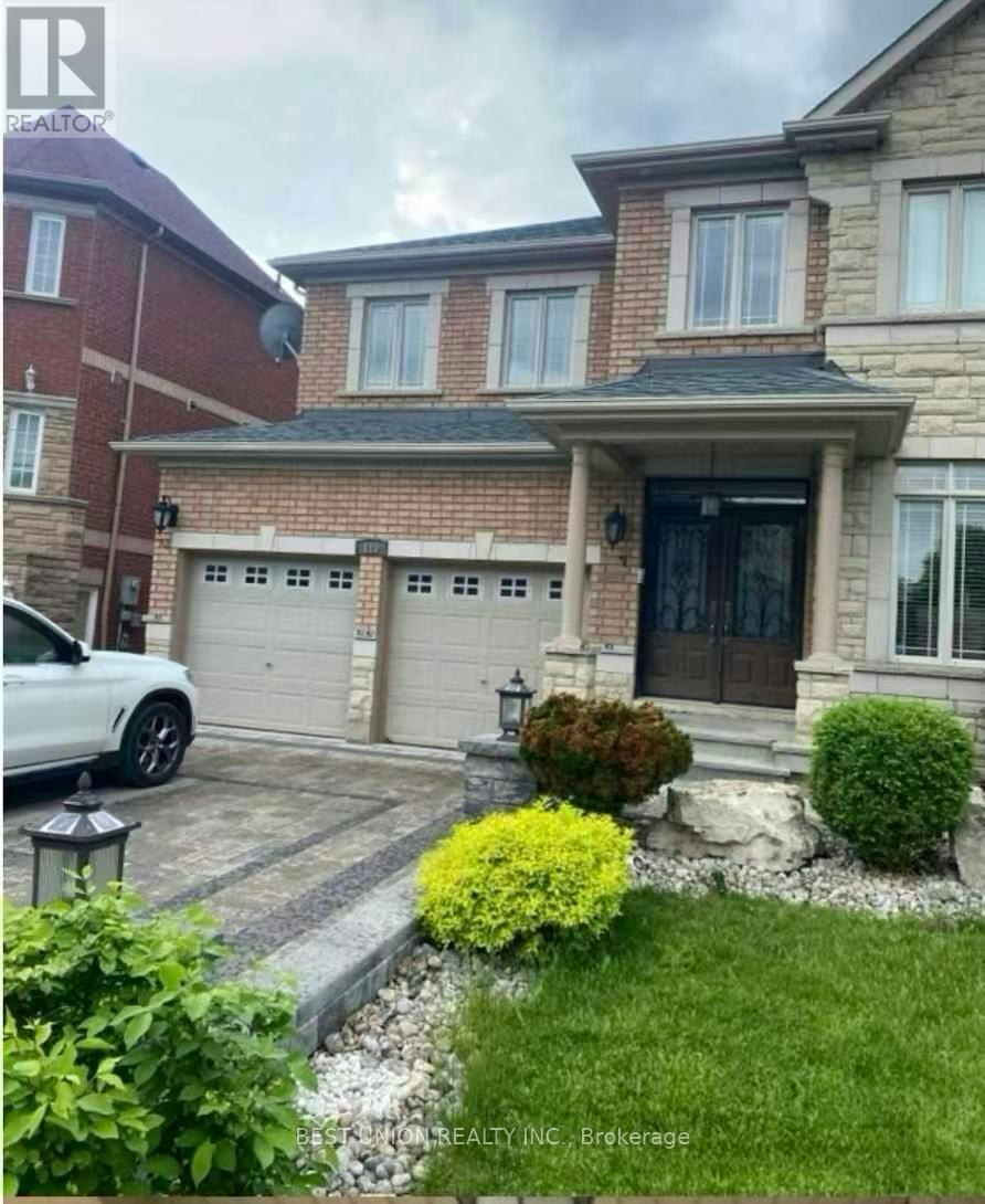 BEDROOM 1-110 Bond Crescent, Richmond Hill, ON, L4E 3L1