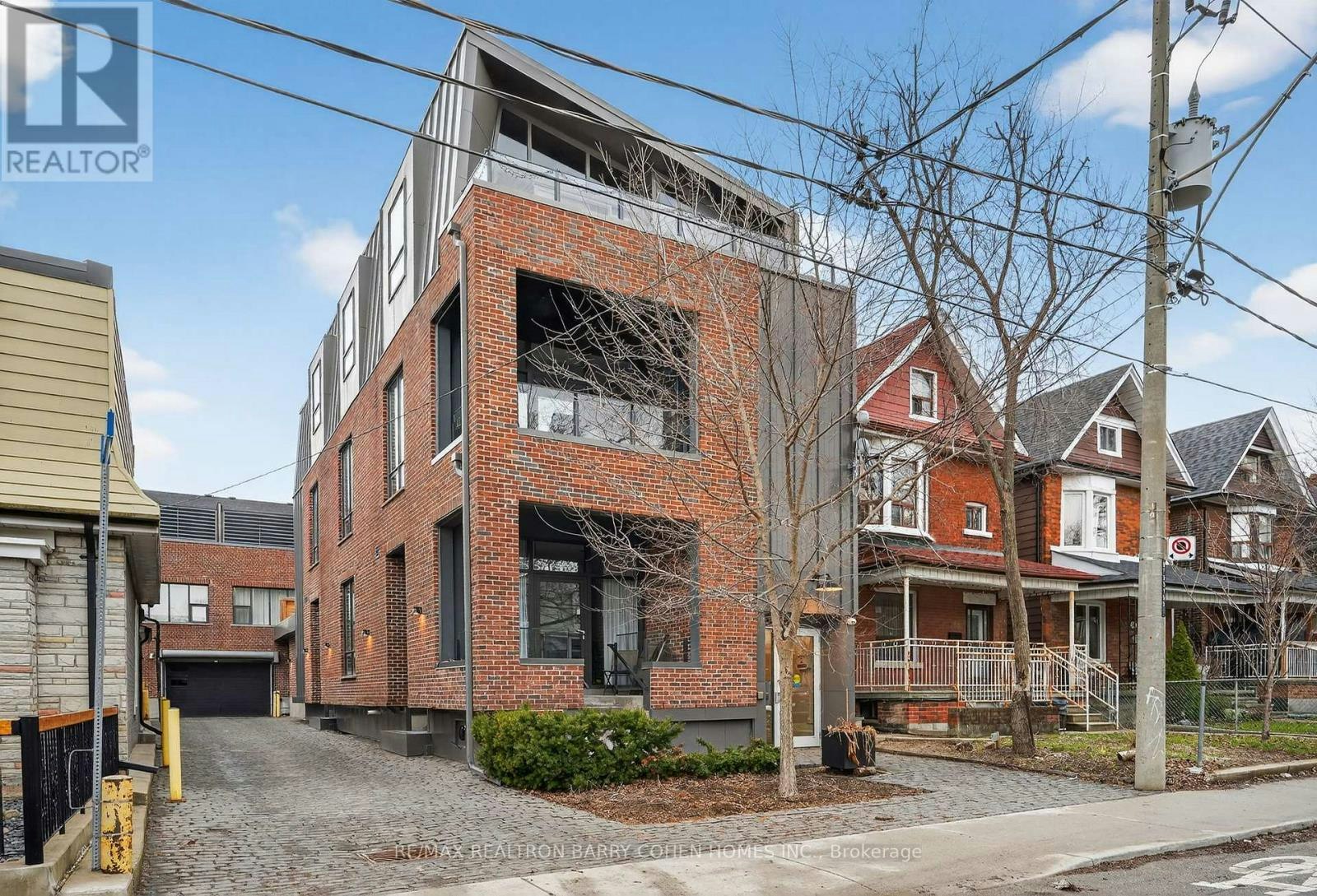7-50 Bartlett Avenue, Toronto, ON, M6H 3E6