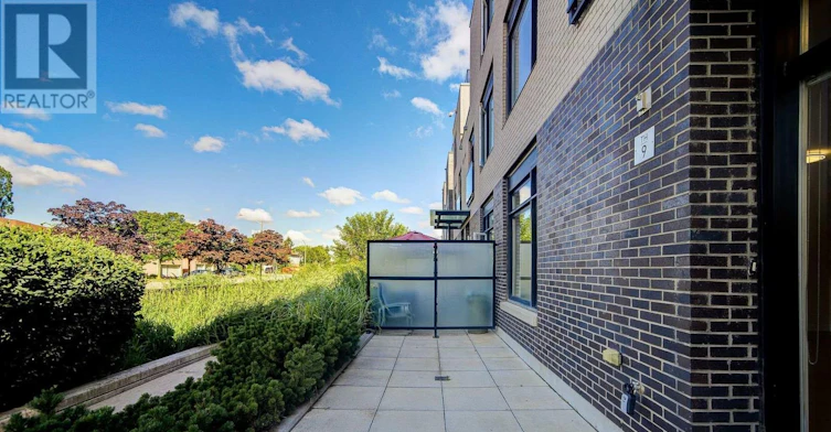 9-4070 Parkside Village Drive, Mississauga, ON, L5B 0K2 - 3