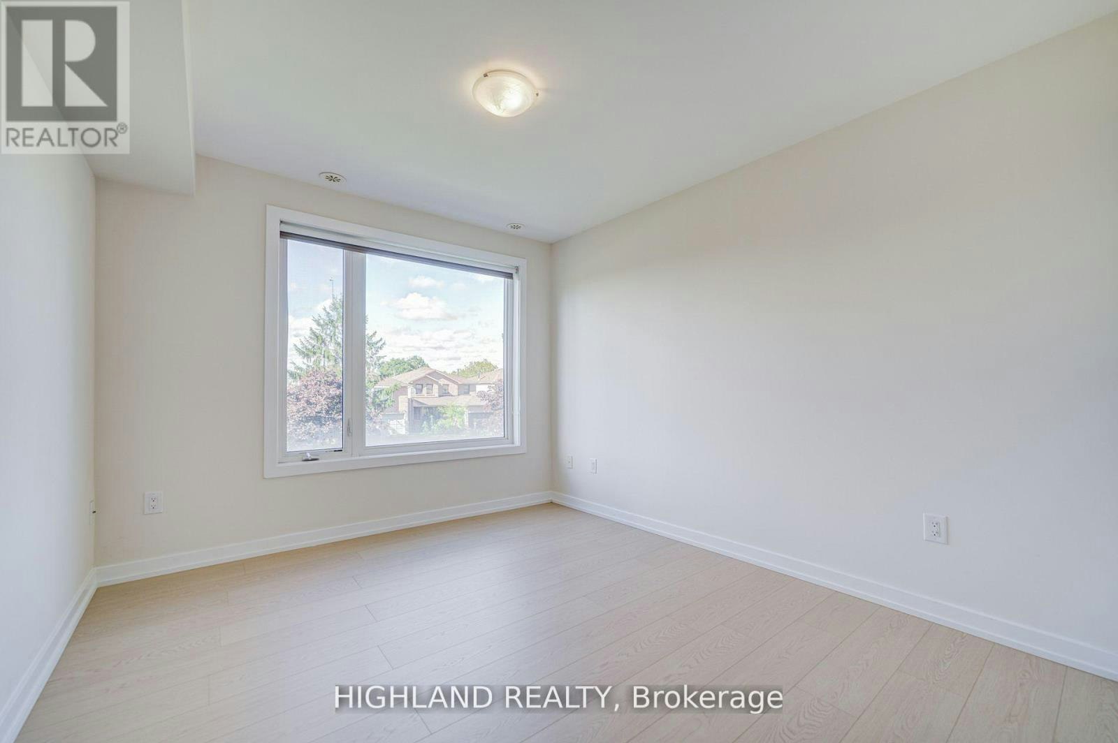 9-4070 Parkside Village Drive, Mississauga, ON, L5B 0K2 - 10