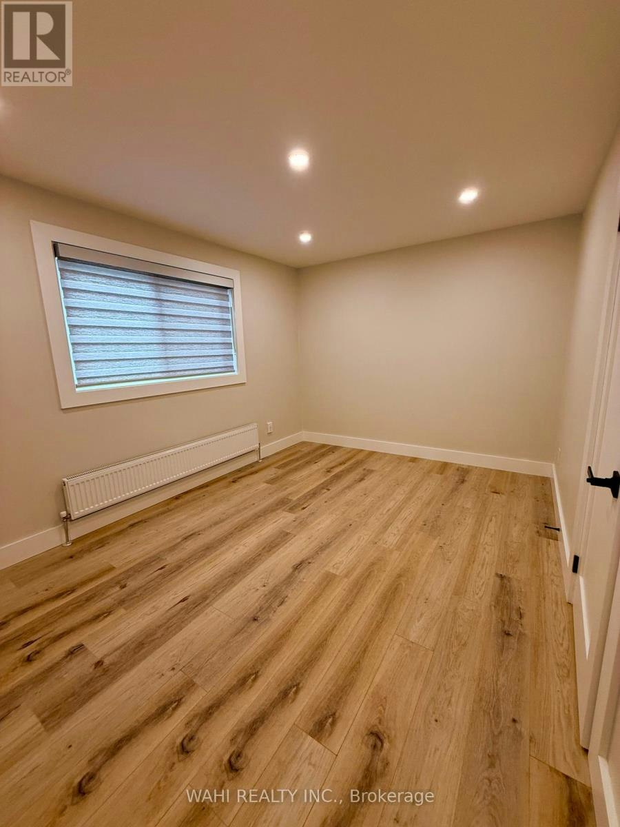 2-24 Lloyd George Avenue, Toronto, ON, M8W 3W4 - 12