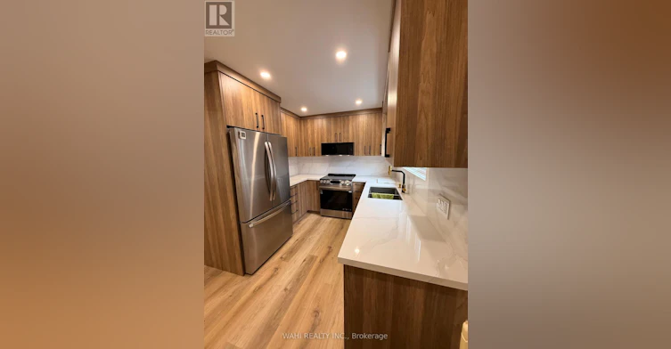 2-24 Lloyd George Avenue, Toronto, ON, M8W 3W4 - 8
