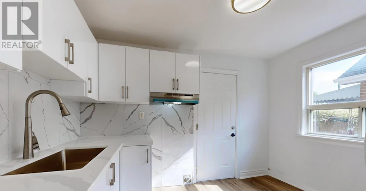 MAIN-102 Bowie Avenue, Toronto, ON, M6E 2P7 - 23