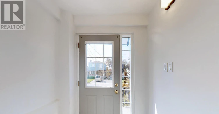 MAIN-102 Bowie Avenue, Toronto, ON, M6E 2P7 - 3