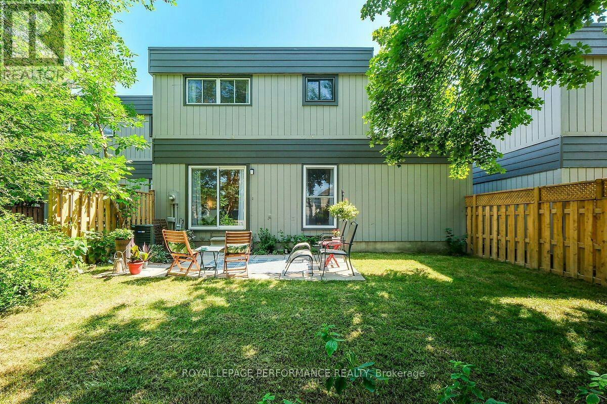 28-42 Compata Way, Ottawa, ON, K1B 4W9 - 27
