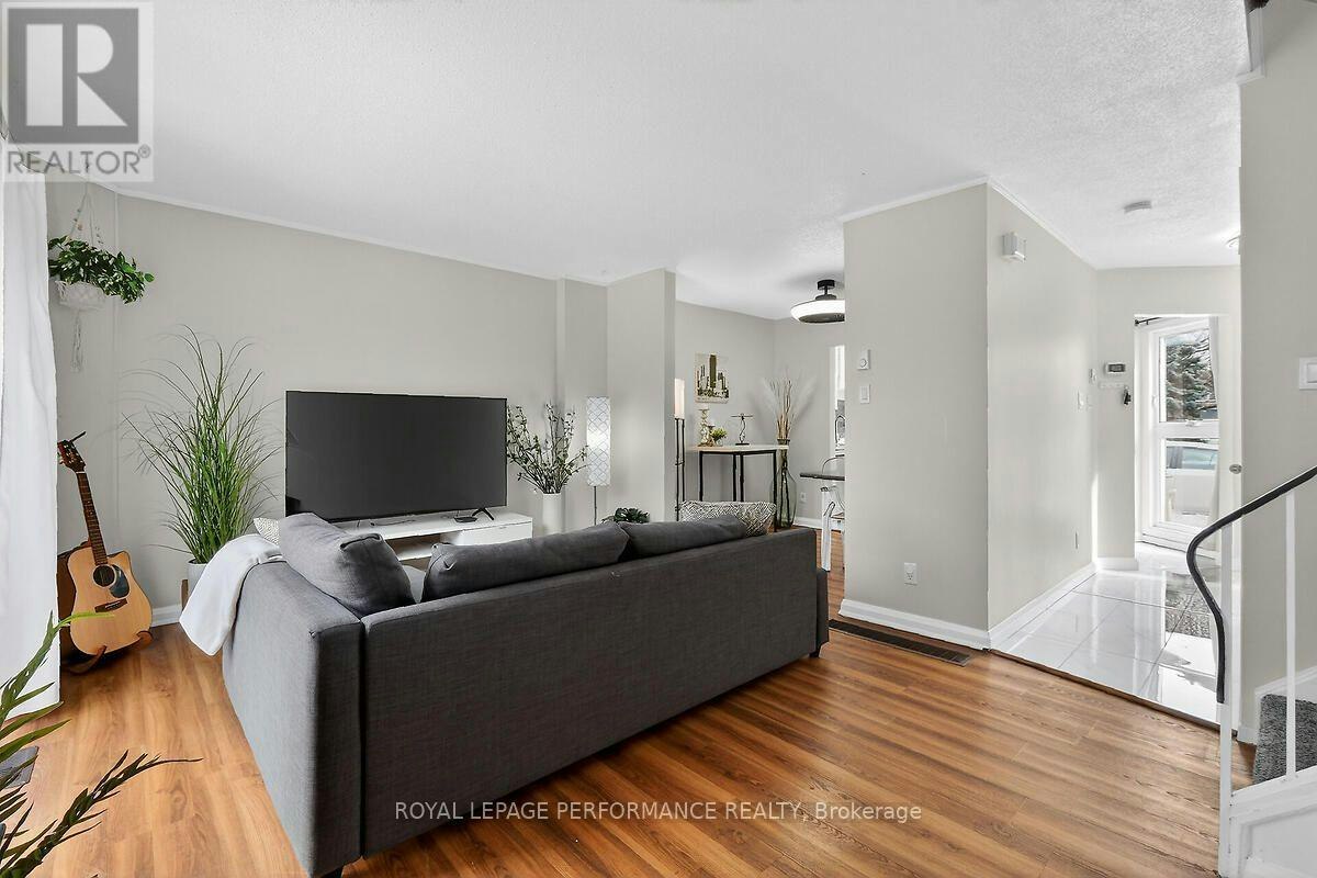 28-42 Compata Way, Ottawa, ON, K1B 4W9 - 11